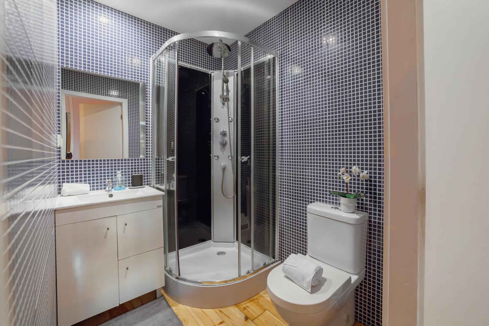 Luminous In The Heart Of Apartament